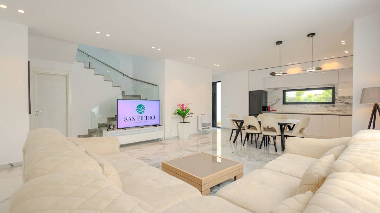 Photo of Livingroom in Ishem