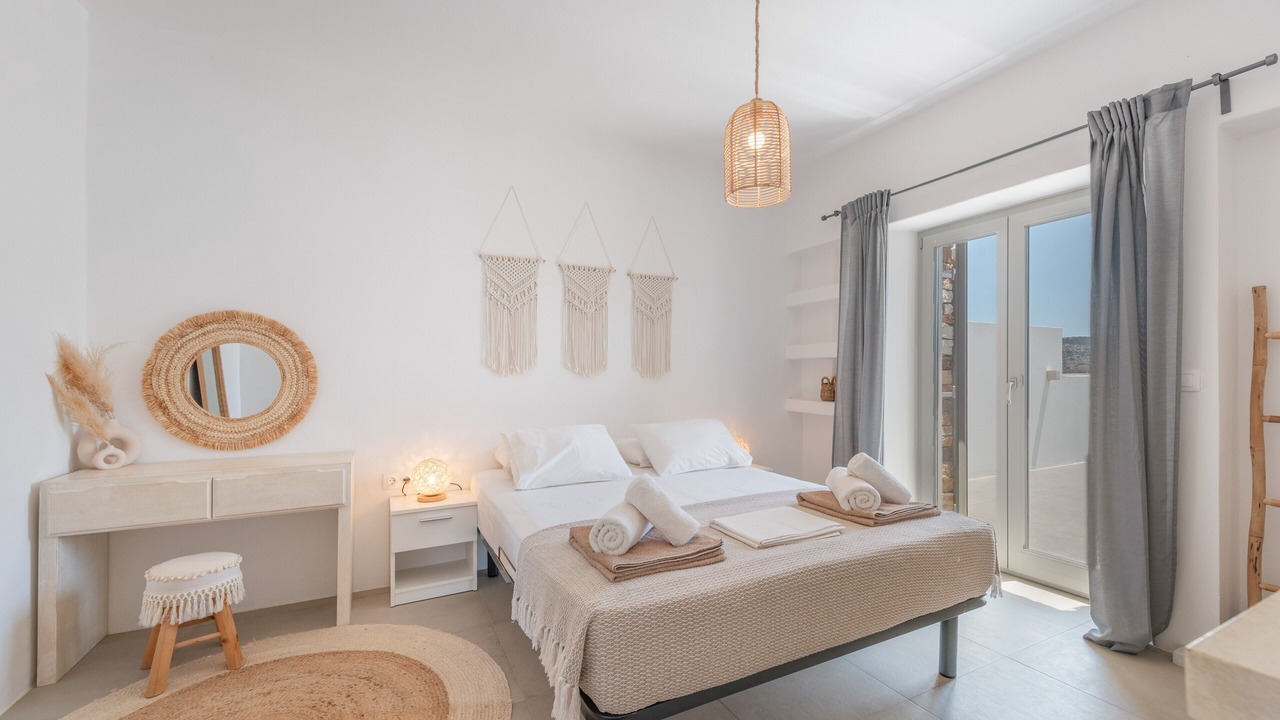 Photo of Bedroom in Antiparos