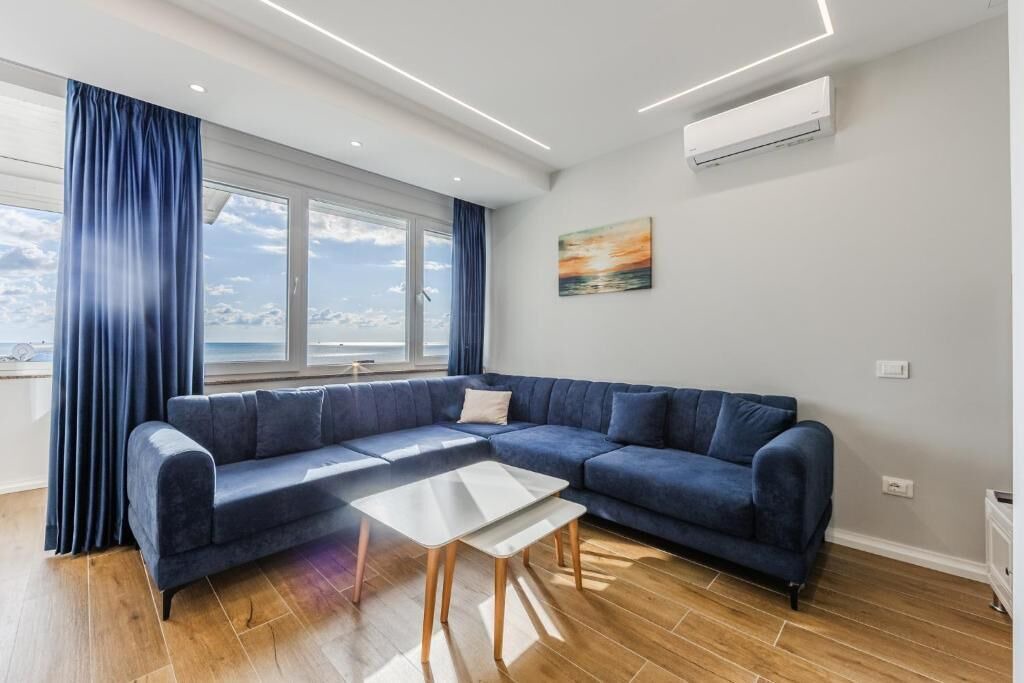 Photo of Livingroom in Golem