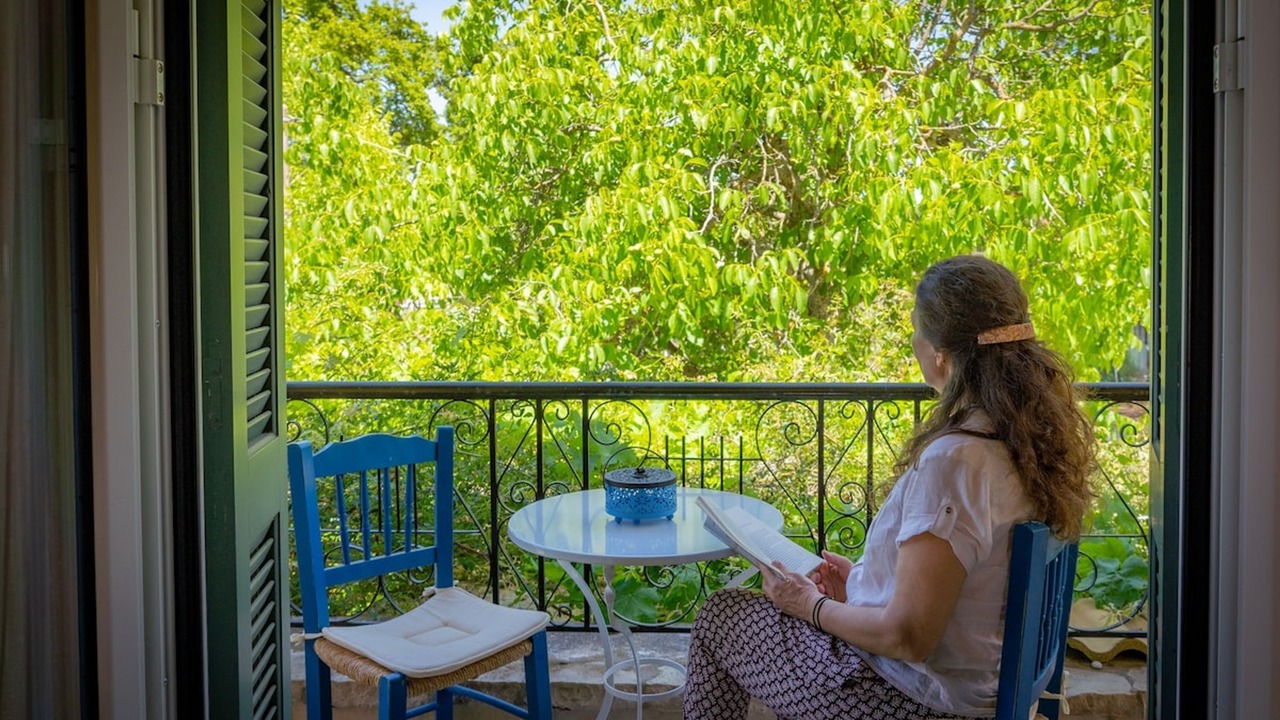 Photo of Outdoor in Asprogerakata
