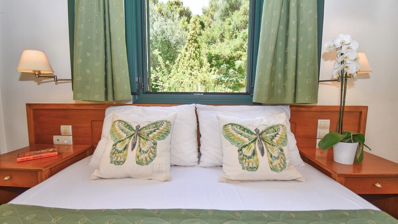 Photo of Bedroom in Parelia