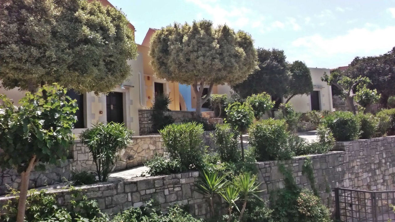 Photo of Others in Douliana