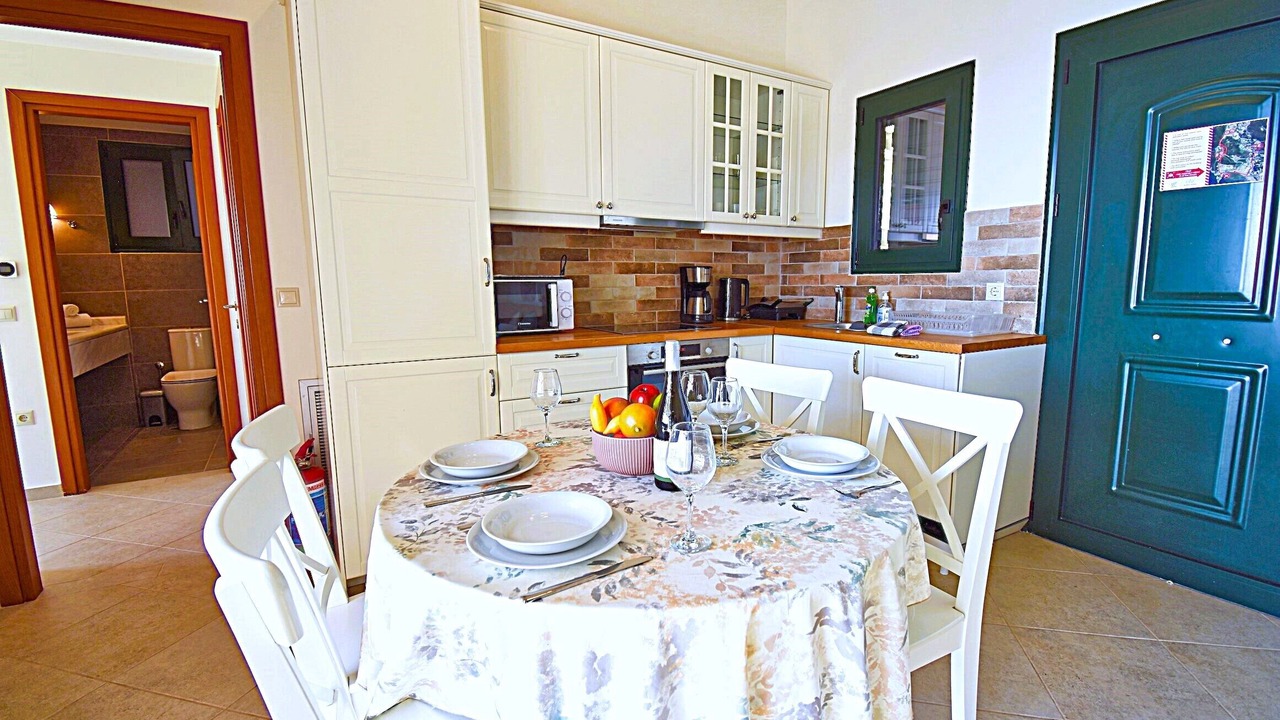 Photo of Kitchen in Parelia