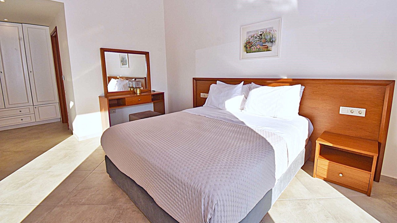 Photo of Bedroom in Parelia