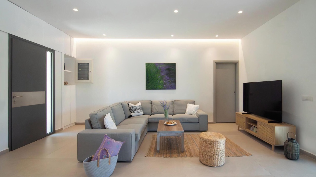 Photo of Livingroom in Aegina