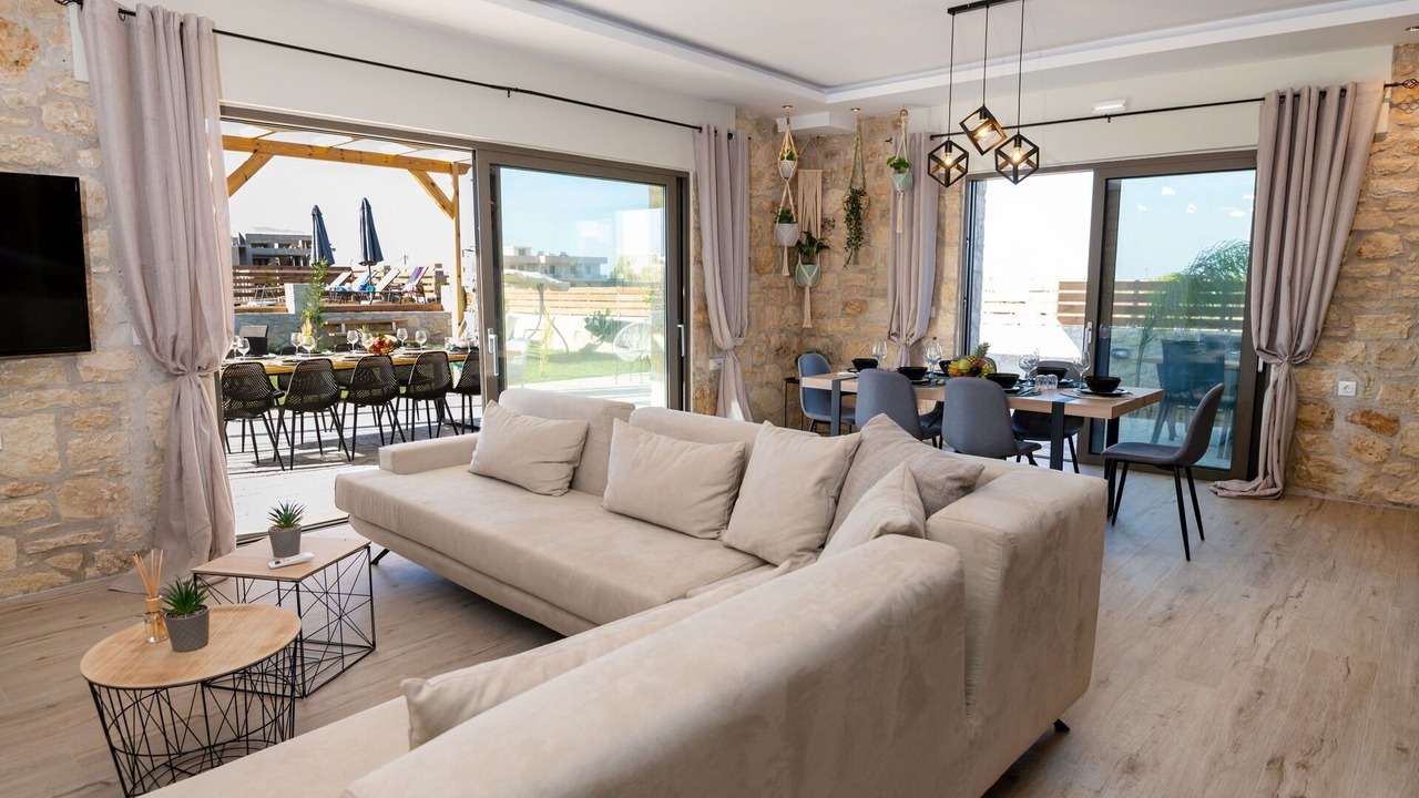 Photo of Livingroom in Paralia Kourna