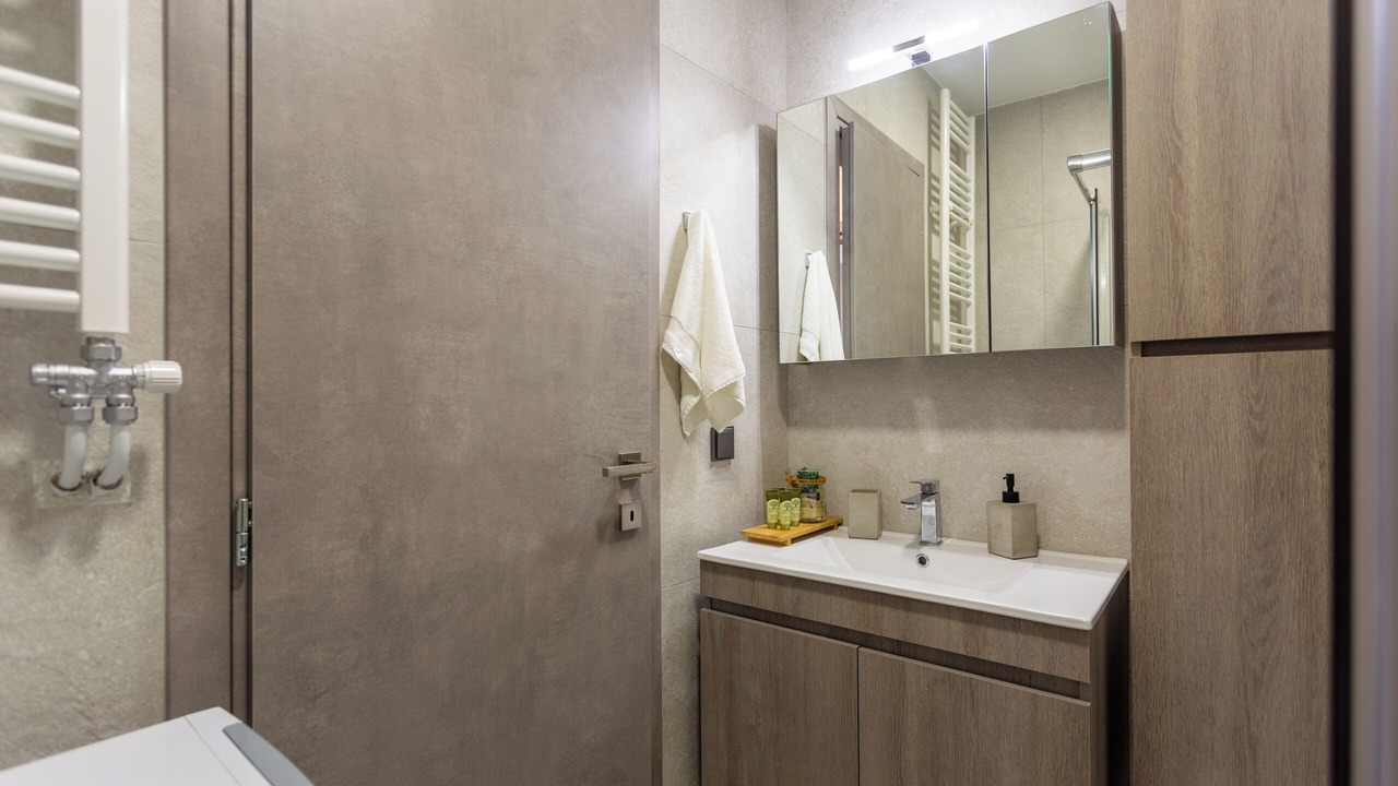 Photo of Bathroom in Aigaleo