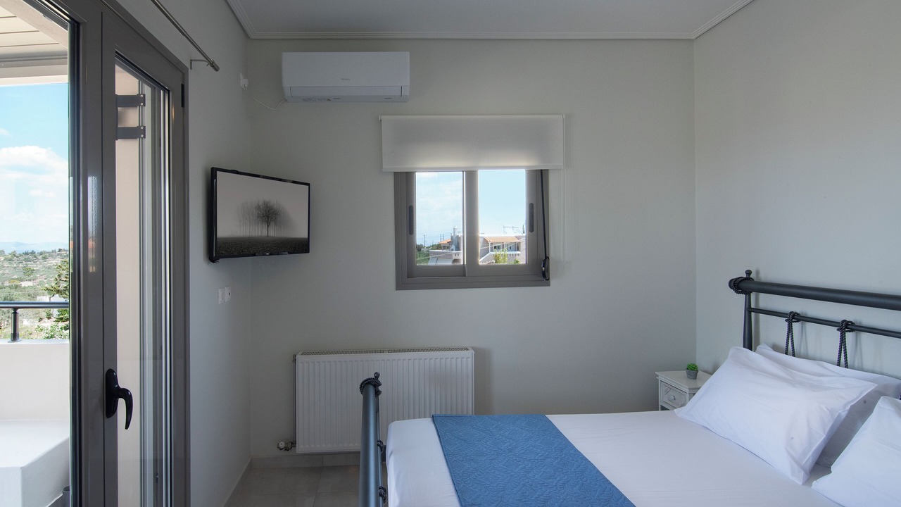 Photo of Bedroom in Kontos
