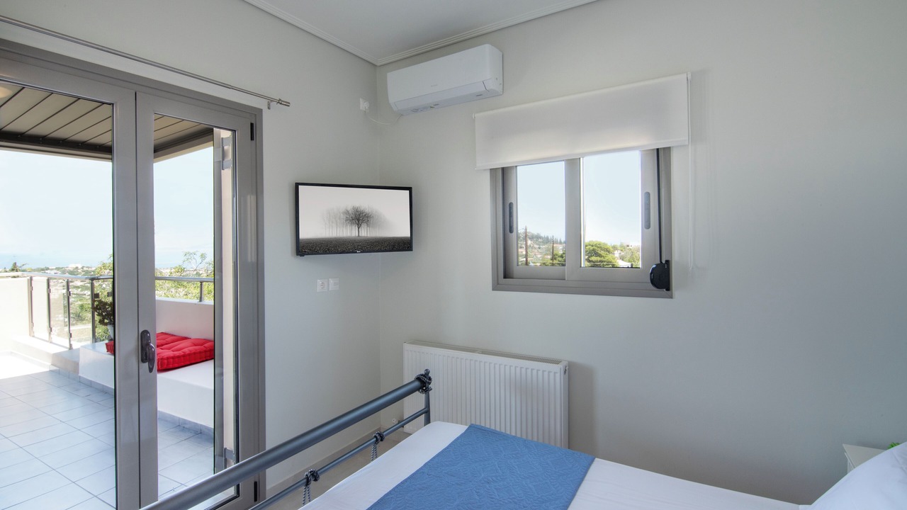 Photo of Bedroom in Kontos