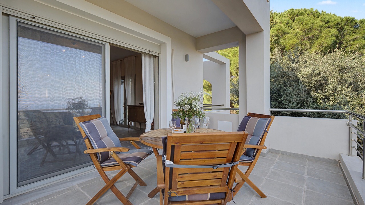 Photo of Outdoor in Karousades