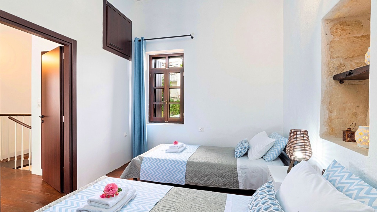 Photo of Bedroom in Argyroupoli