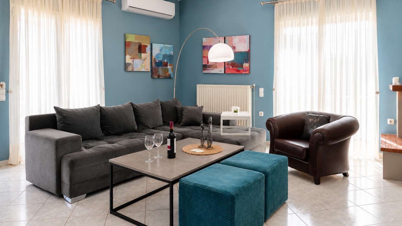 Photo of Livingroom in Mourniai