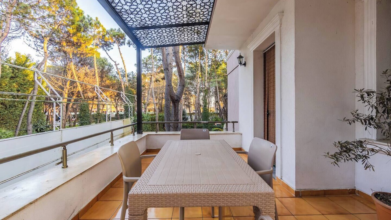 Photo of Outdoor in Golem