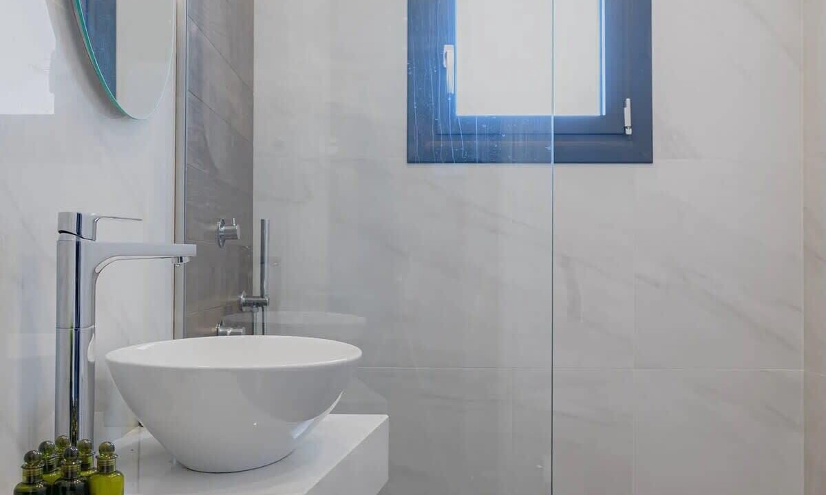 Photo of Bathroom in Lavreotiki