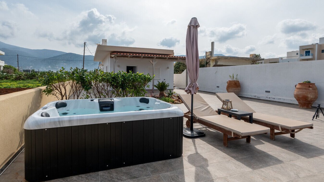 Photo of Patio Balcony in Malia