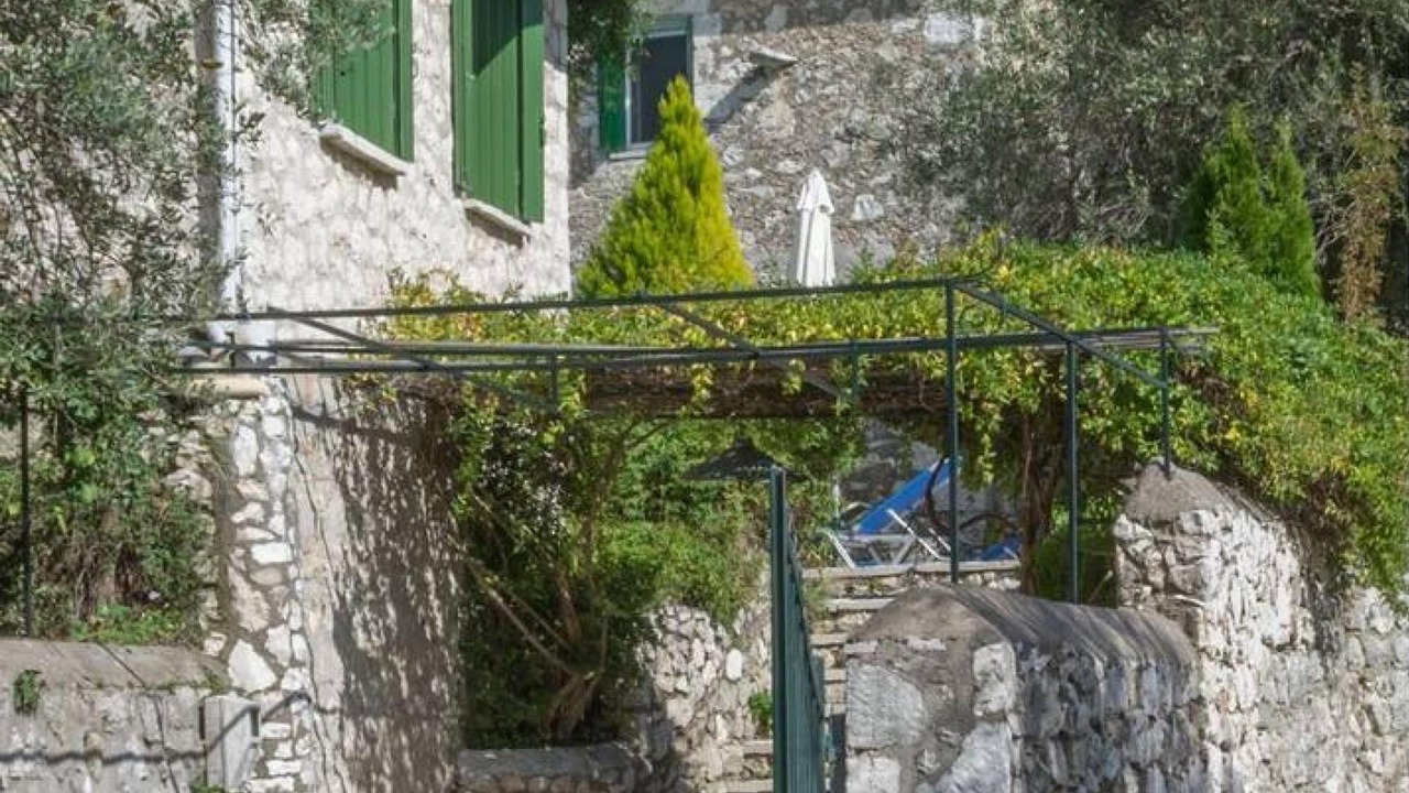 Photo of Outdoor in Kavallos