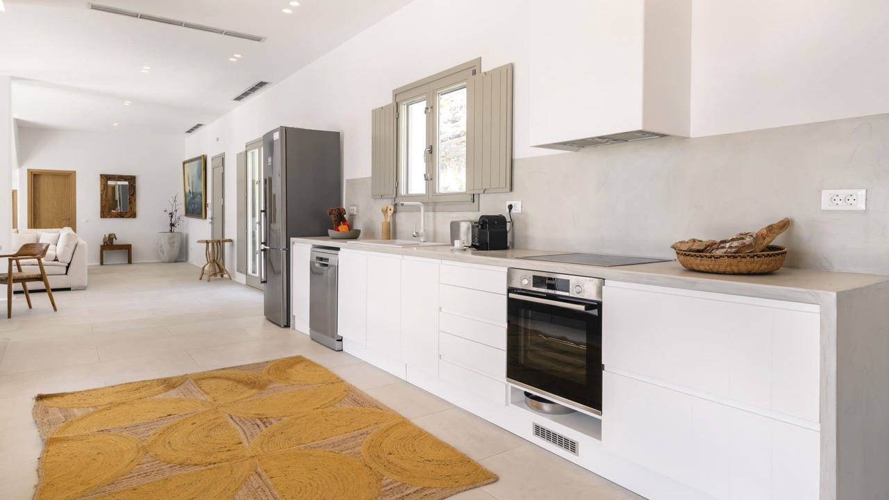 Photo of Kitchen in Ornos