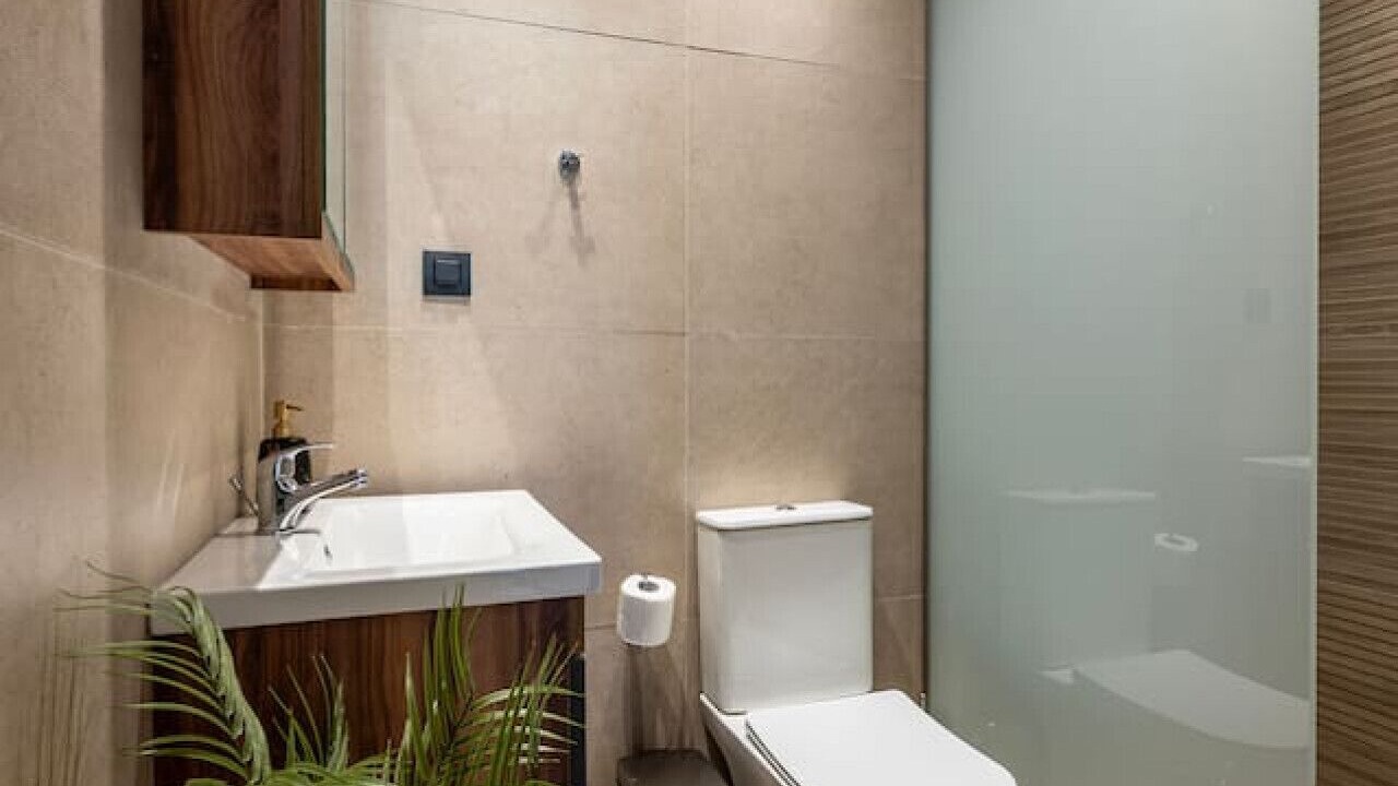 Photo of Bathroom in Marmari