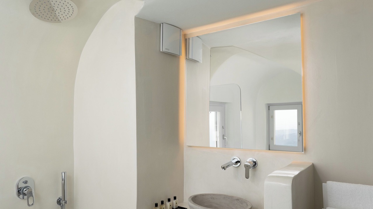 Photo of Bathroom in Imerovigli