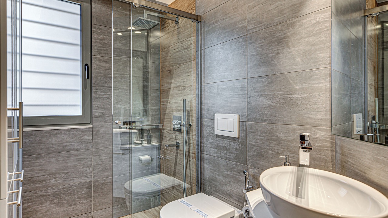Photo of Bathroom in Neo Psychiko