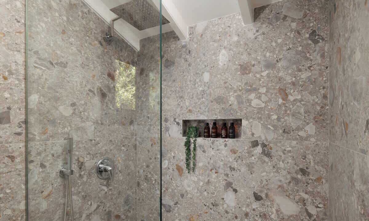 Photo of Bathroom in Benitses