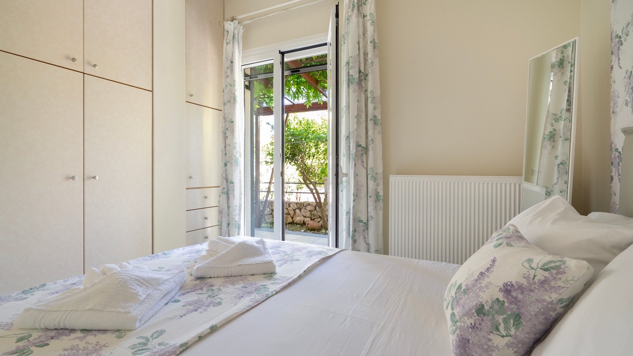 Photo of Bedroom in Khelmata