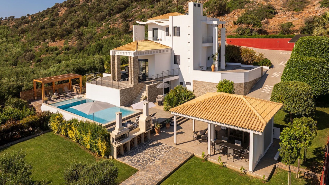 Photo of Outdoor in Vrachasi
