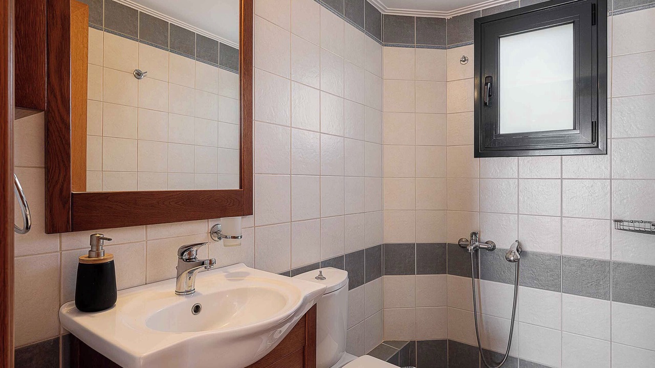 Photo of Bathroom in Kamisiana