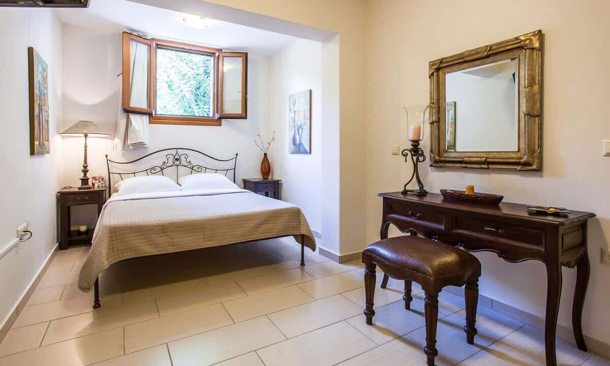 Photo of Bedroom in Naxos