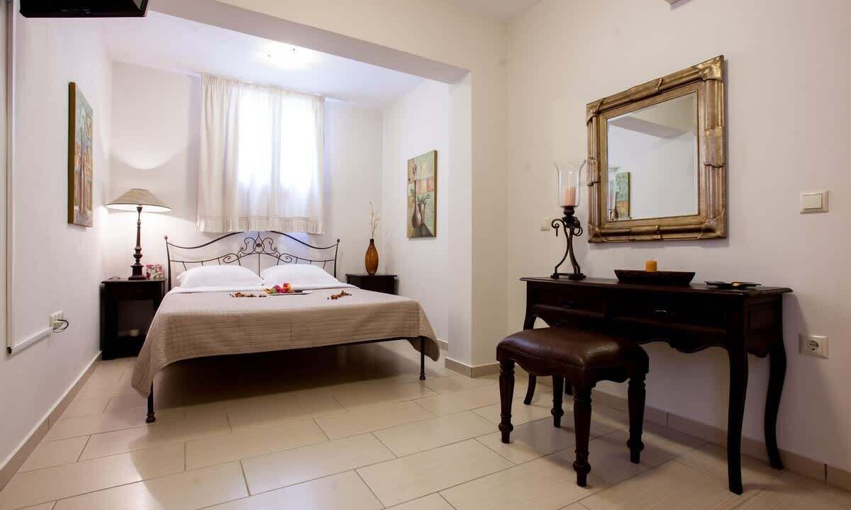 Photo of Bedroom in Naxos