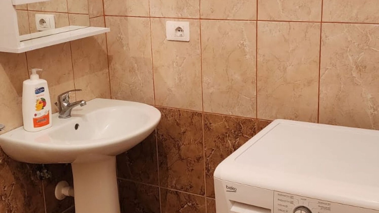 Photo of Bathroom in Qender