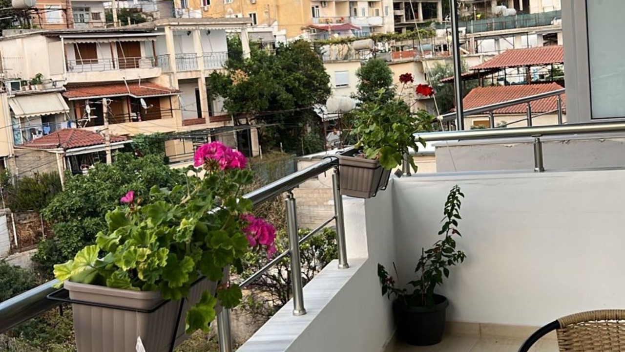 Photo of Outdoor in Qender