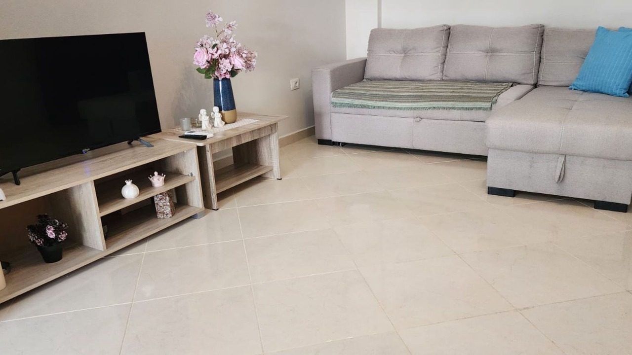 Photo of Livingroom in Qender