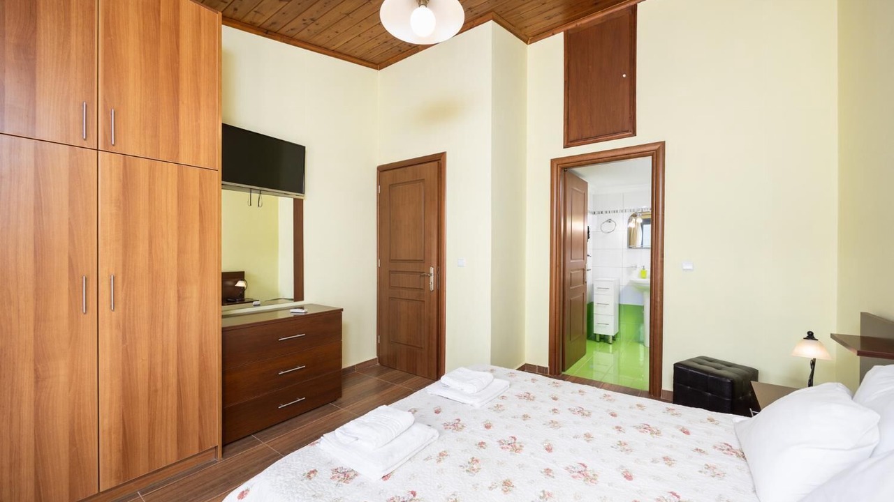 Photo of Bathroom in Chaliotata