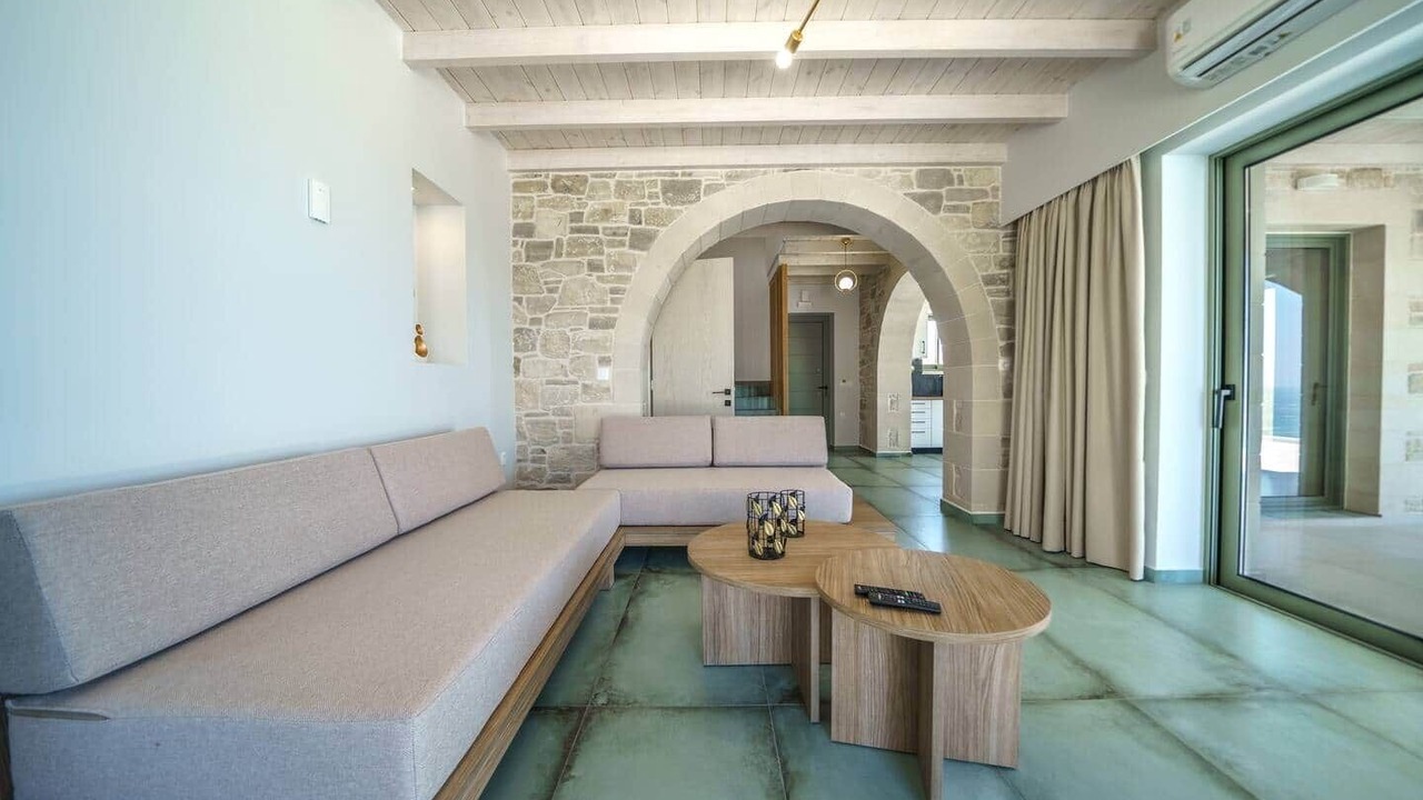 Photo of Livingroom in Platanos