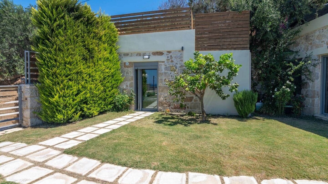 Photo of Patio Balcony in Limeniskos