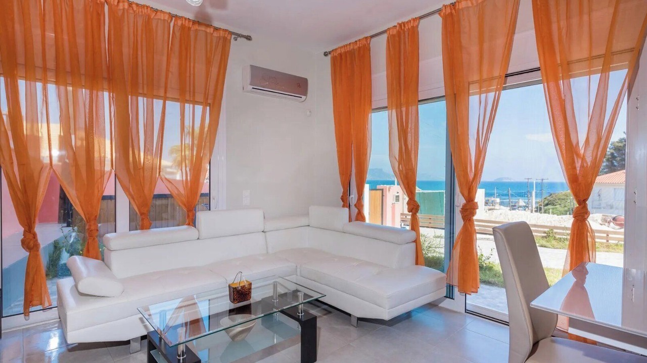 Photo of Livingroom in Agios Sostis
