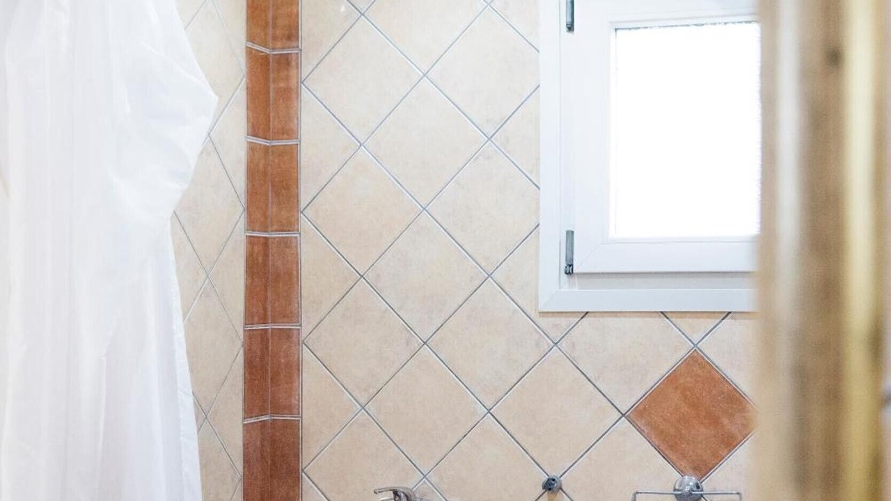 Photo of Bathroom in Gardenos