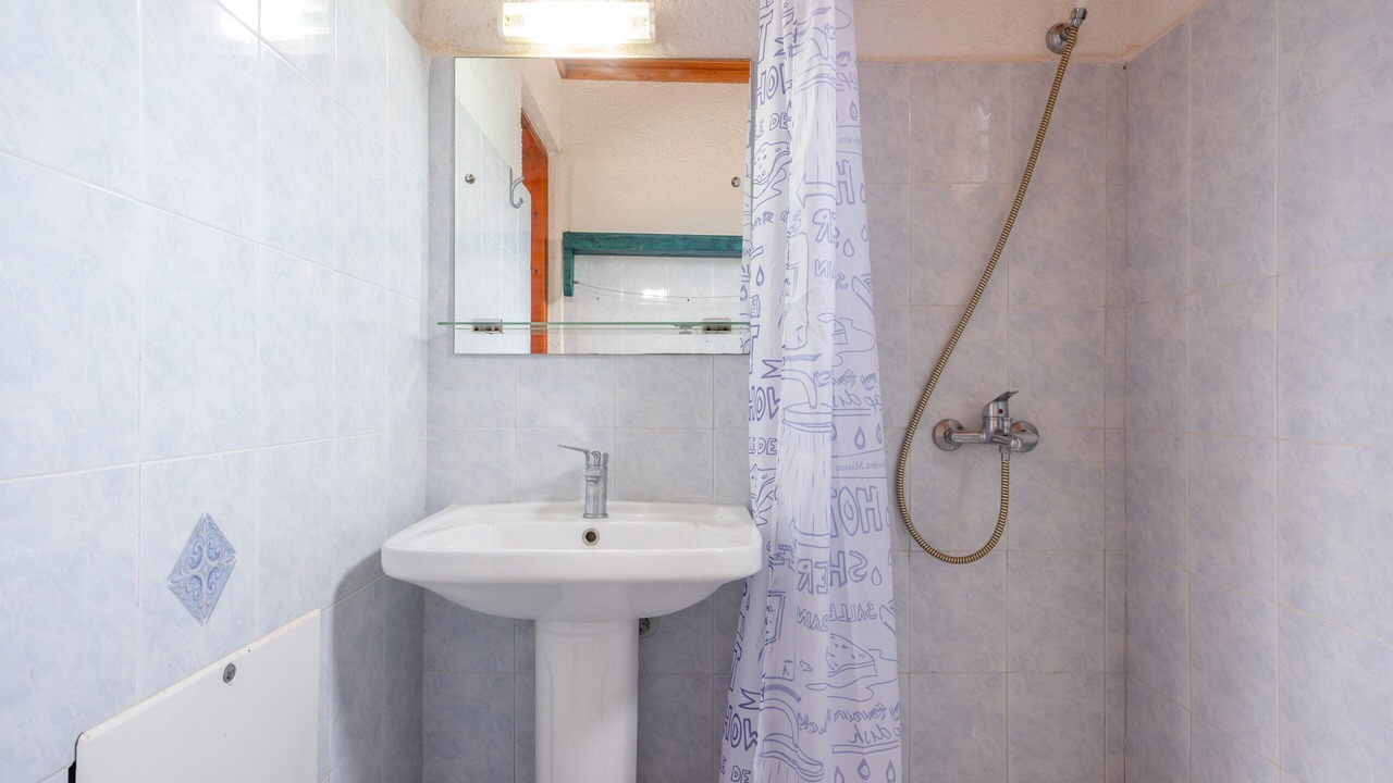 Photo of Bathroom in Palekastro