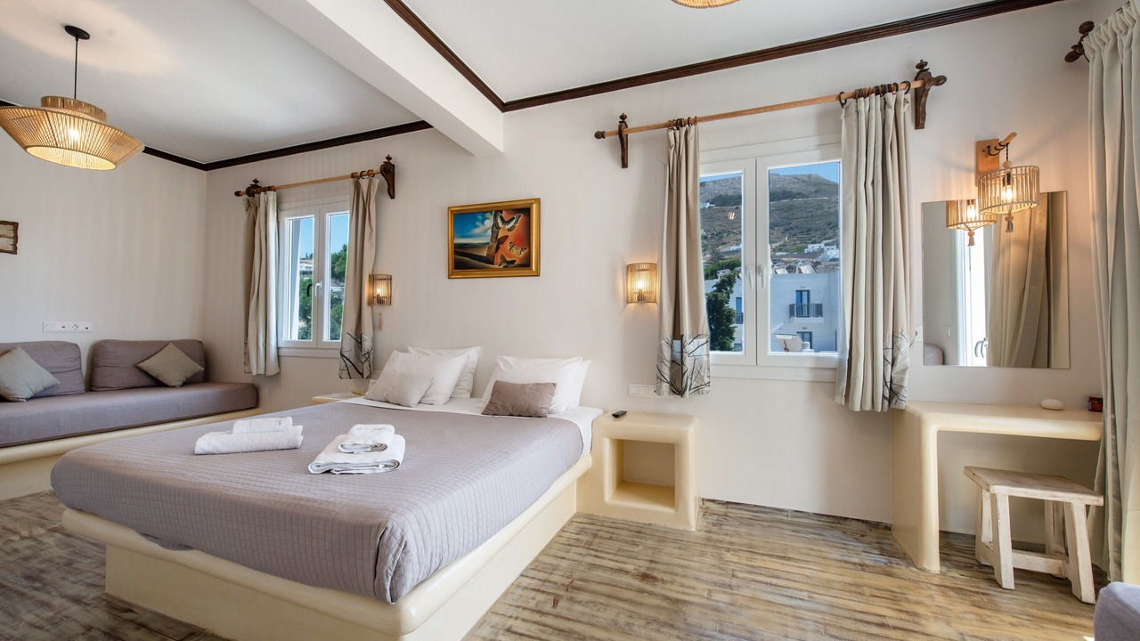 Photo of Bedroom in Parikia