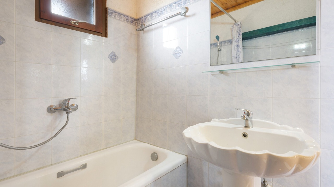 Photo of Bathroom in Palekastro