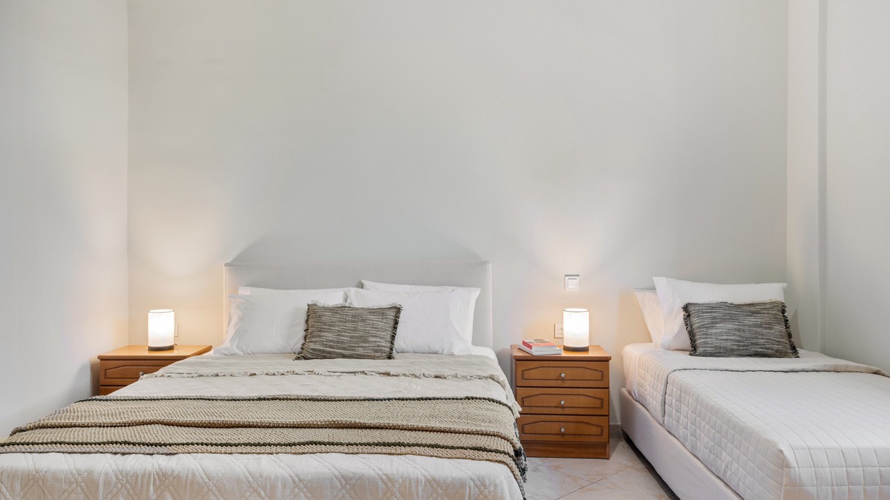 Photo of Bedroom in Skoutari