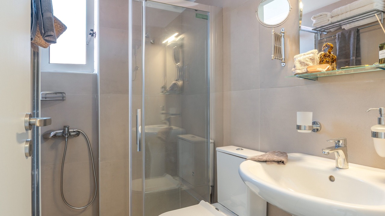 Photo of Bathroom in Skoutari