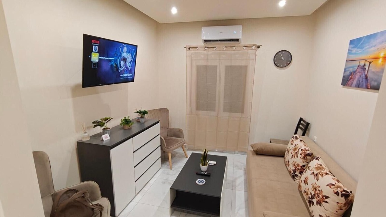 Photo of Livingroom in Thessaloniki City Centre
