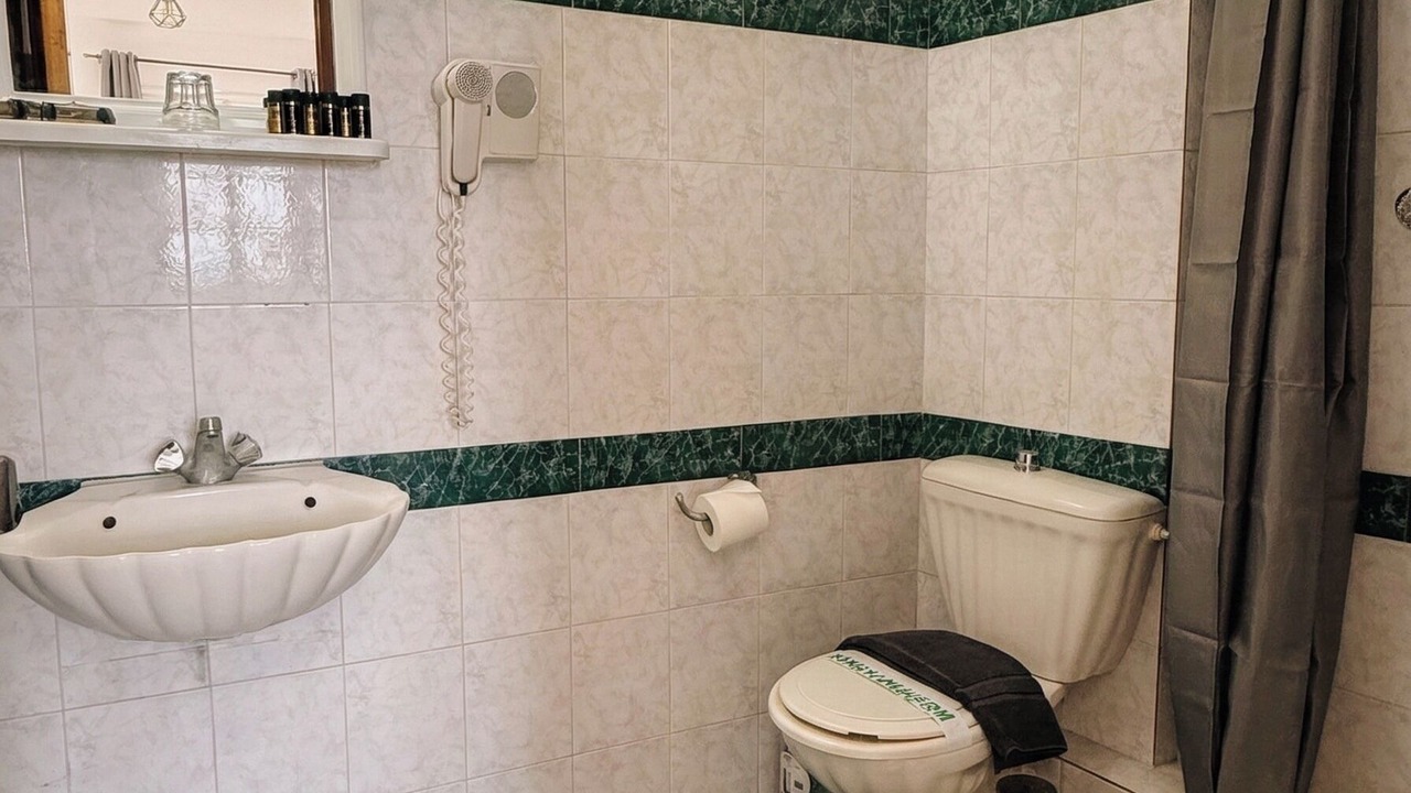 Photo of Bathroom in Monolithos