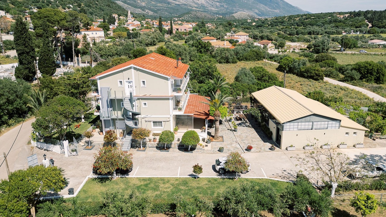 Photo of Outdoor in Mazarakata