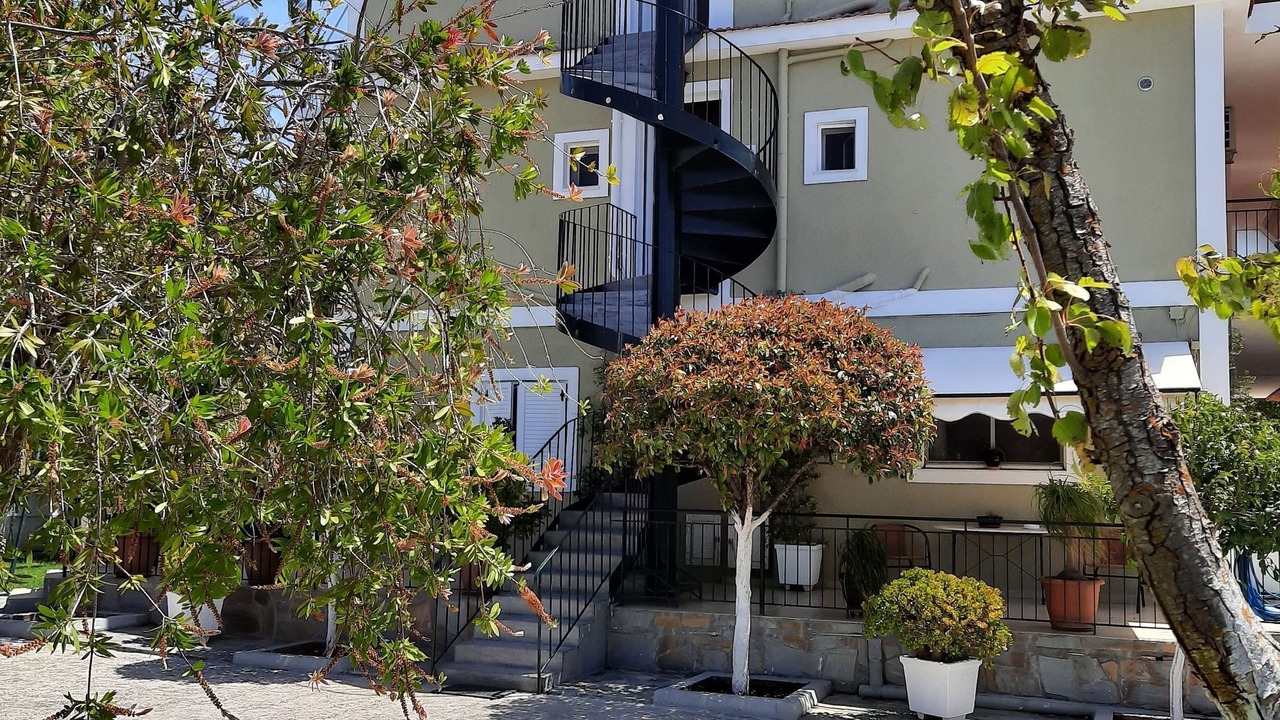 Photo of Outdoor in Mazarakata