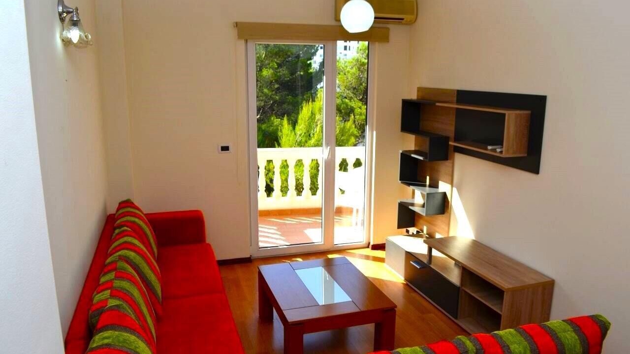 Photo of Livingroom in Qender