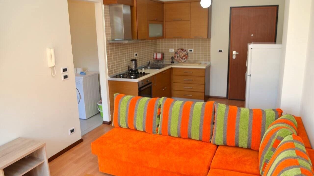Photo of Livingroom in Qender