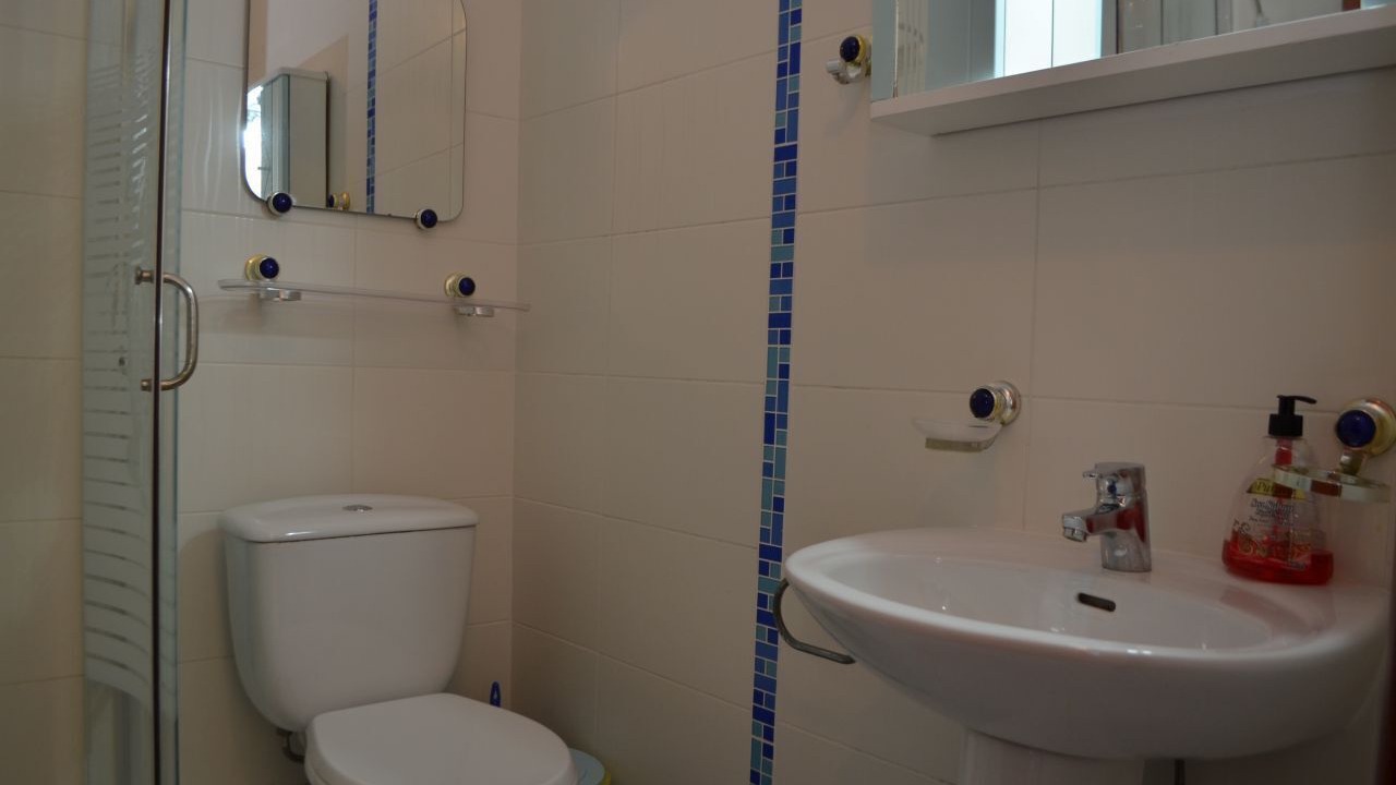 Photo of Bathroom in Qender